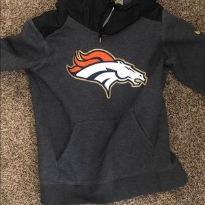 Nike broncos sweatshirt